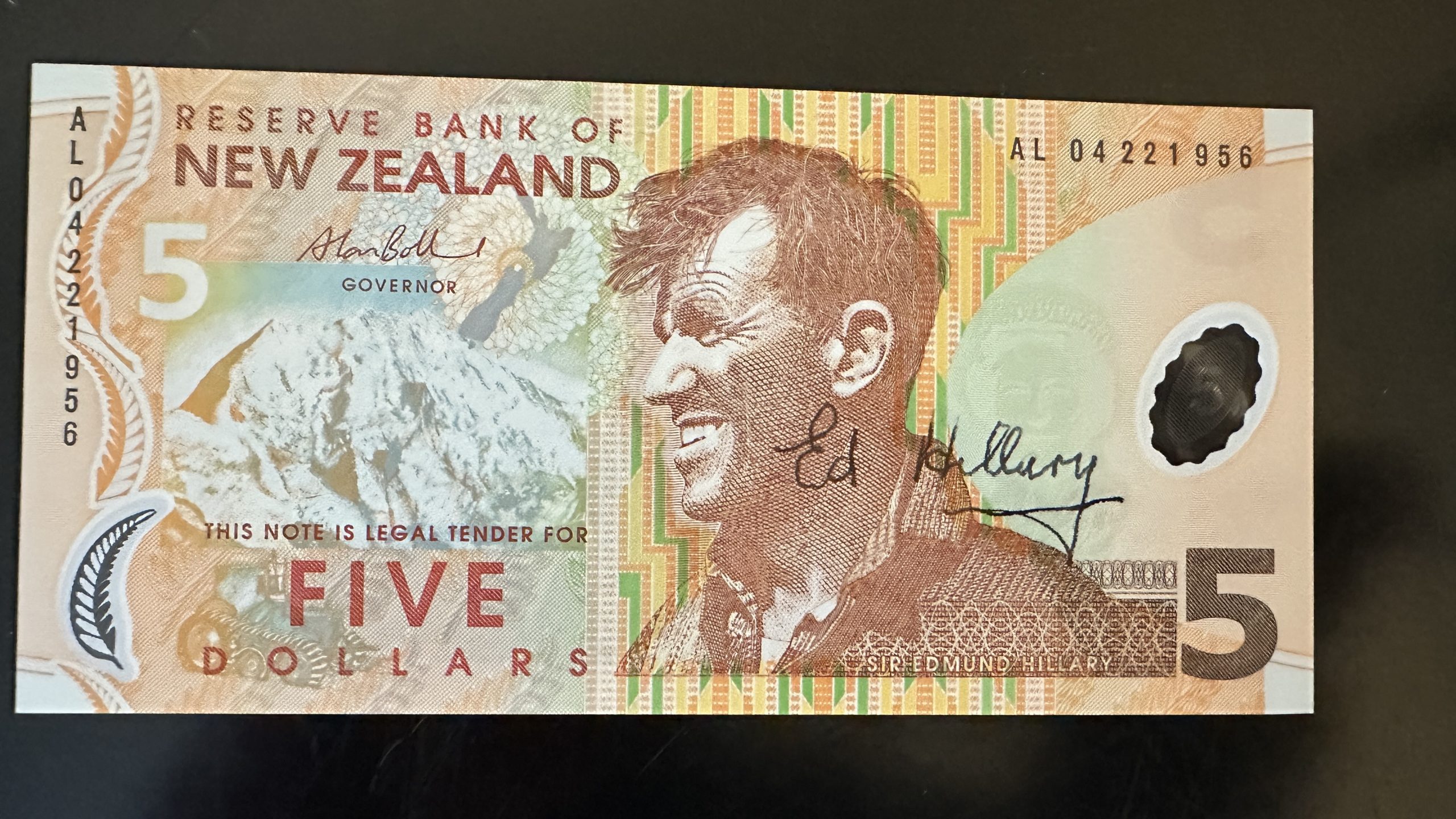 Sir Edmund Hillary - signed NZ $5 note bearing his image