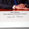 Ariel Sharon signed photo with Israeli flag - framed - Image 2